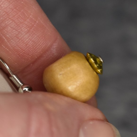 🔥 3/$15 NWT Wood Bead Dangle Earrings - Picture 7 of 8